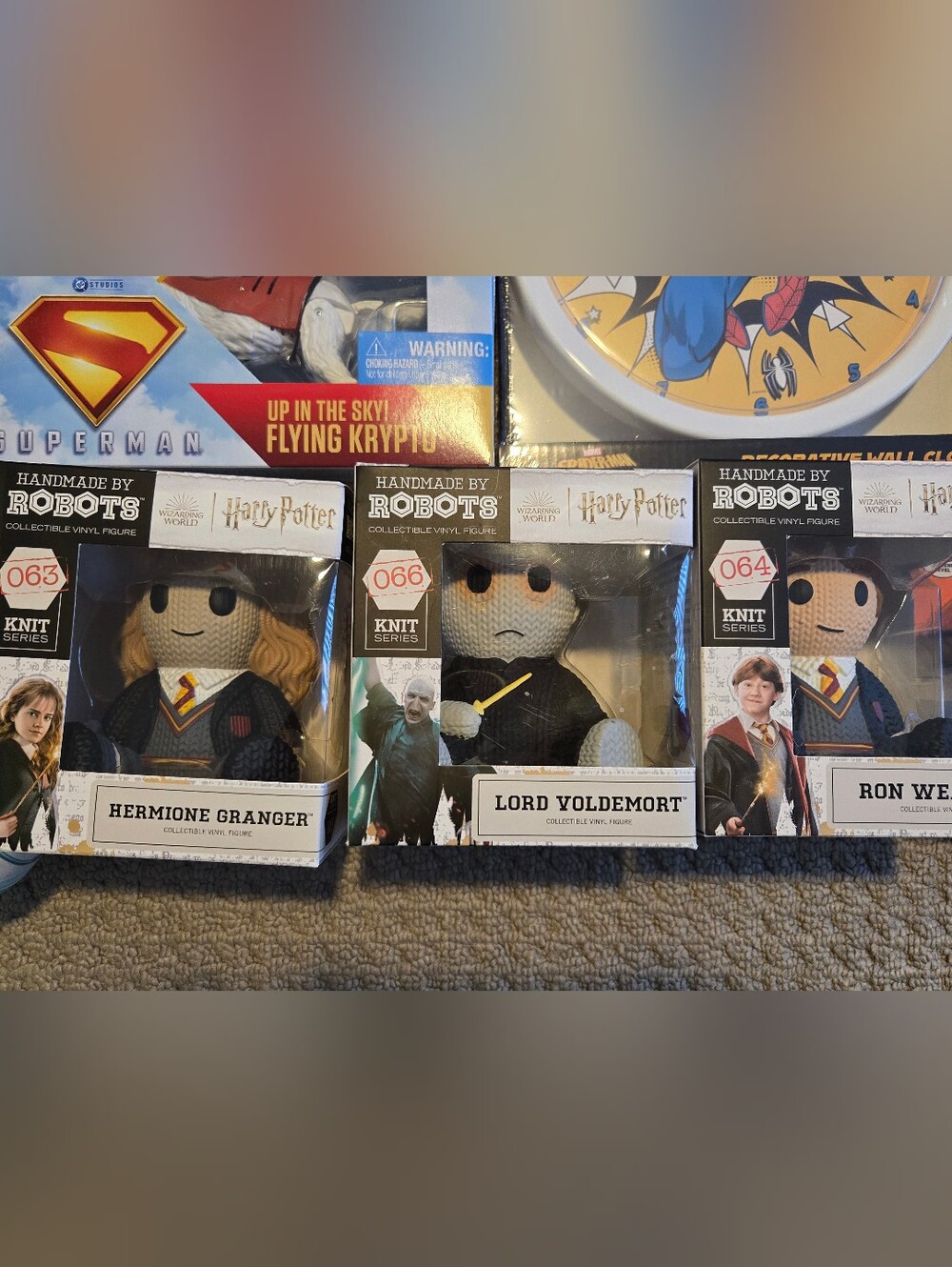 toy lot - Picture 9 of 9